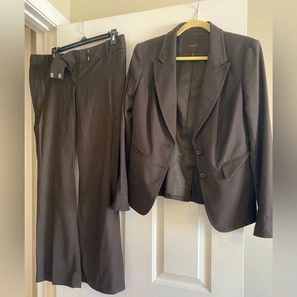 Women’s suit set - Picture 1 of 5